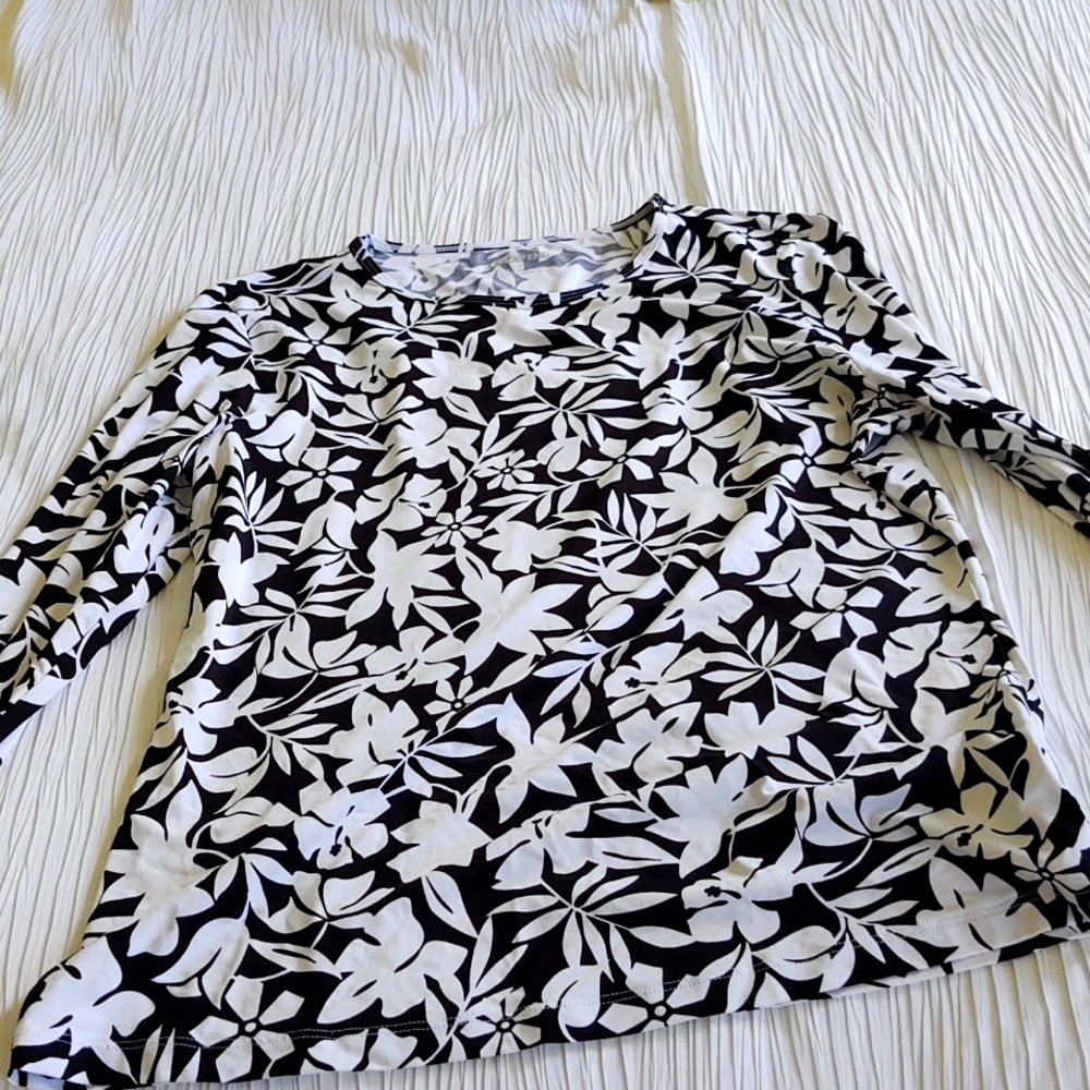 Rash shirt